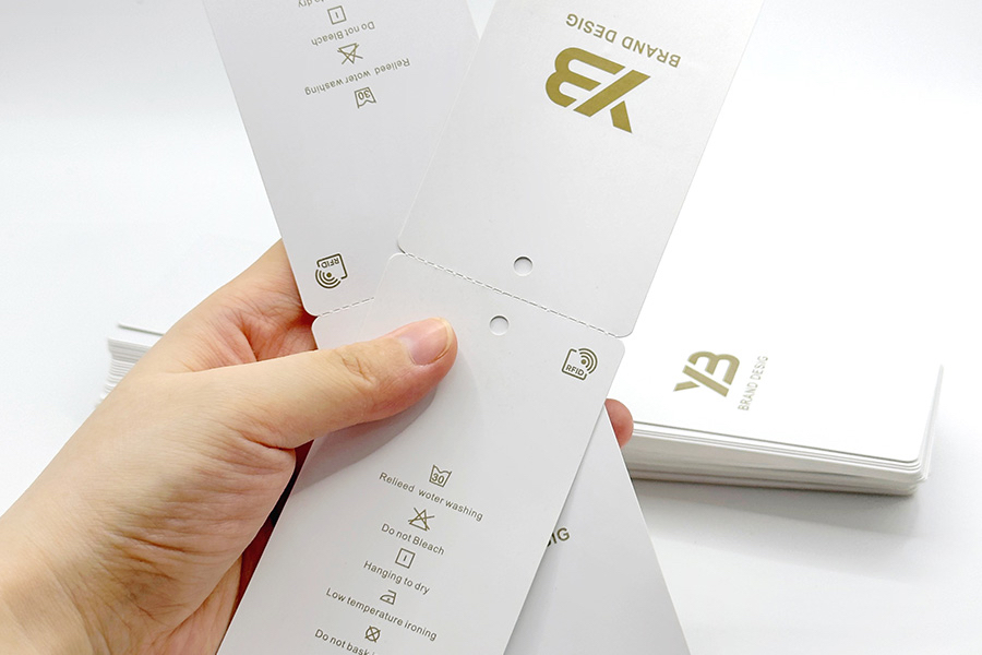 RFID服裝吊牌展示5